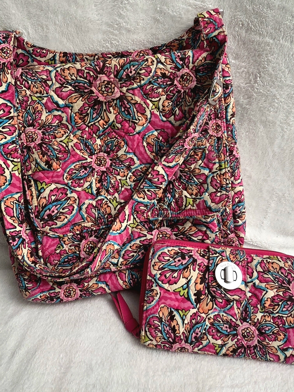 SunBurst Mail Bag & Turn Lock Wallet